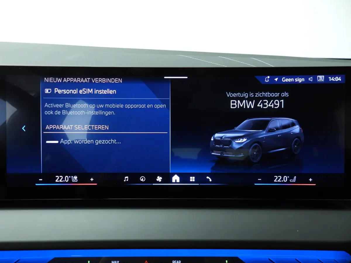 30e xDrive | M-Sportpakket | LED | Leder | HUD | Active cruise | Panoramadak | Trekhaak | DAB | Harman-kardon sound | Alu 20 inch