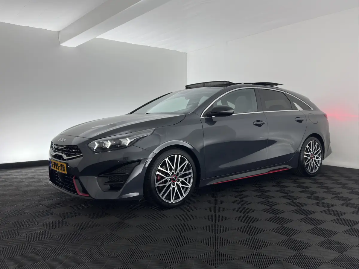 1.6 T-GDi GT (INCL.BTW) *PANO | LEATHER-MICROFIBRE | FULL-LED | MEMORY-PACK | JBL-SOUND | ADAPTIVE-CRUISE | BLIND-SPOT | HEATED-SPORTSEATS | CAMERA | KEYLESS | DIGI-COCKPIT | NAVI-FULLMAP | 
