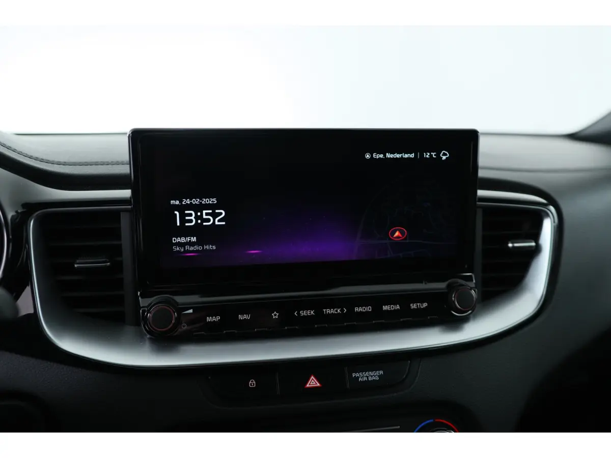 1.0 T-GDI GT-Line Edition | Camera | Navigatie | Climate control | DAB | Cruise control | Parkeersensoren | Lichtmetalen Velgen