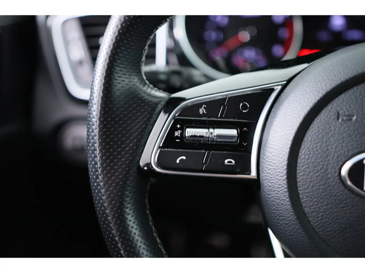 1.0 T-GDI GT-Line Edition | Camera | Navigatie | Climate control | DAB | Cruise control | Parkeersensoren | Lichtmetalen Velgen