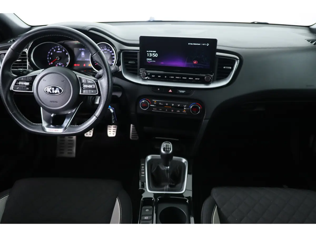 1.0 T-GDI GT-Line Edition | Camera | Navigatie | Climate control | DAB | Cruise control | Parkeersensoren | Lichtmetalen Velgen