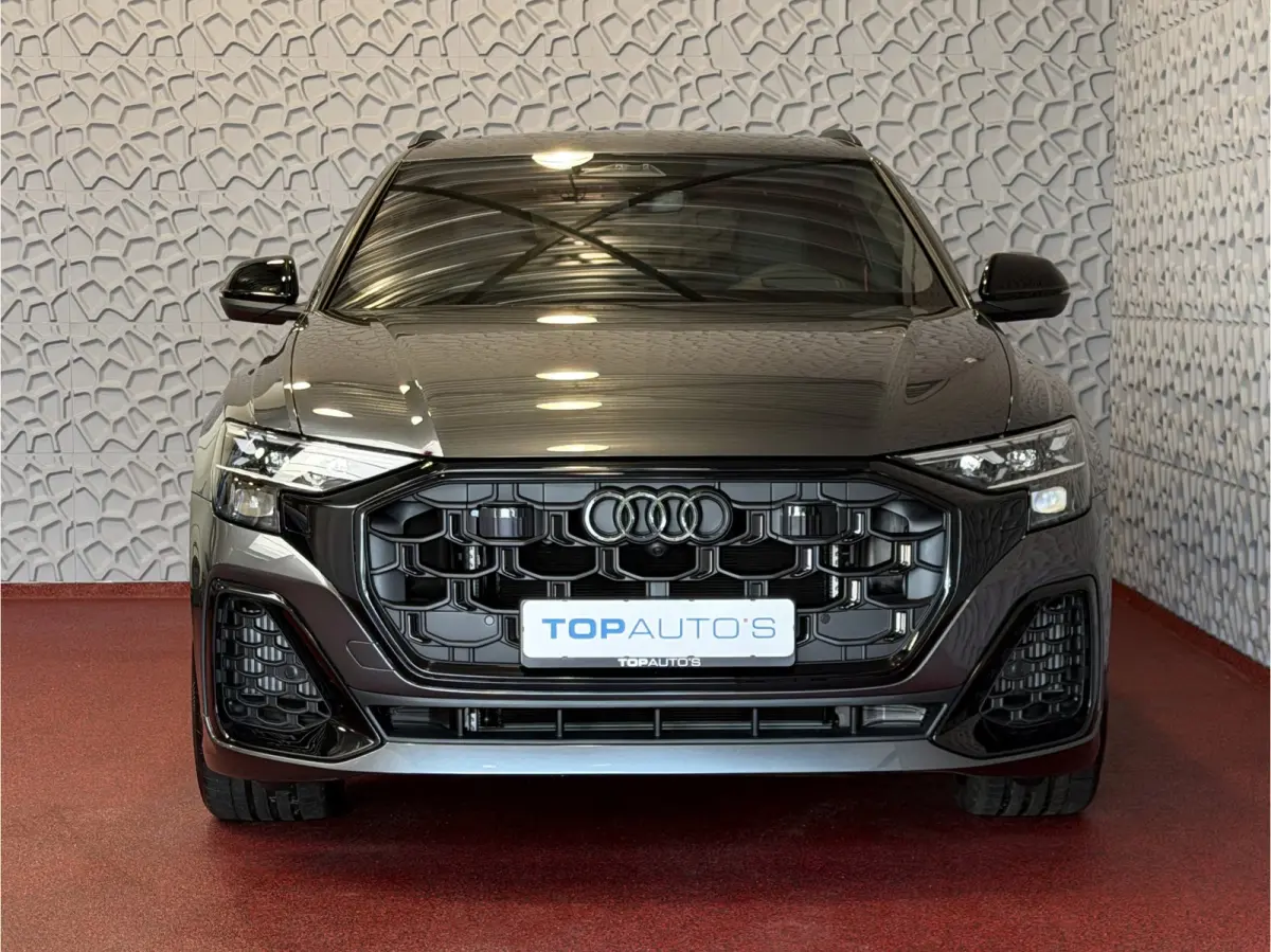 60 TFSI E COMPETITION LUCHTVERING SOFT.CLOSE 23''LMV B&O ACHTERAS.BST VALCONA LEER TREKHAAK HEADUP CARBON.INT MATRIX/LASER NIEUWE ONGEBRUIKTE AUTO