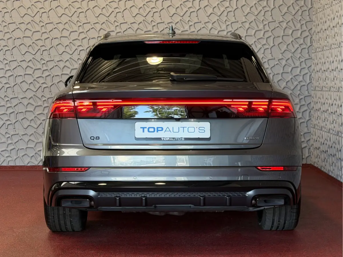 60 TFSI E COMPETITION LUCHTVERING SOFT.CLOSE 23''LMV B&O ACHTERAS.BST VALCONA LEER TREKHAAK HEADUP CARBON.INT MATRIX/LASER NIEUWE ONGEBRUIKTE AUTO