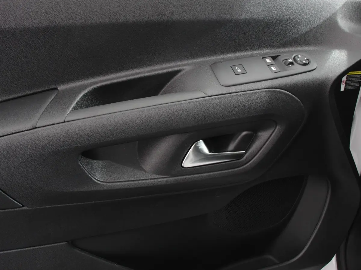 1.5 BlueHDi 130 S&S L2 Apple Carplay Trekhaak Navigatie Camera Cruise Control Airco Parkeersensoren