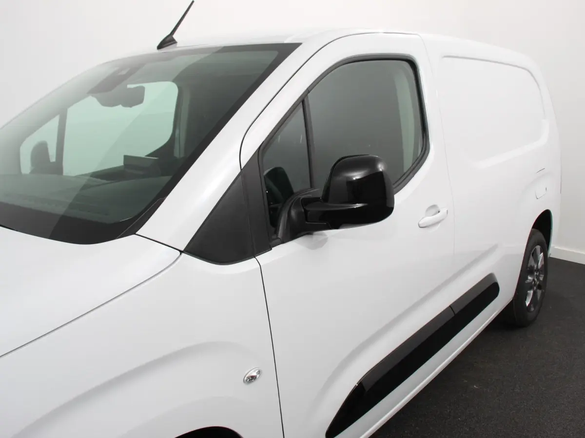 1.5 BlueHDi 130 S&S L2 Apple Carplay Trekhaak Navigatie Camera Cruise Control Airco Parkeersensoren