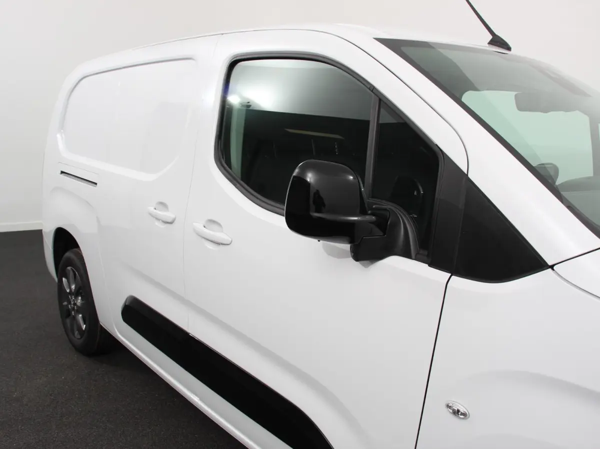 1.5 BlueHDi 130 S&S L2 Apple Carplay Trekhaak Navigatie Camera Cruise Control Airco Parkeersensoren