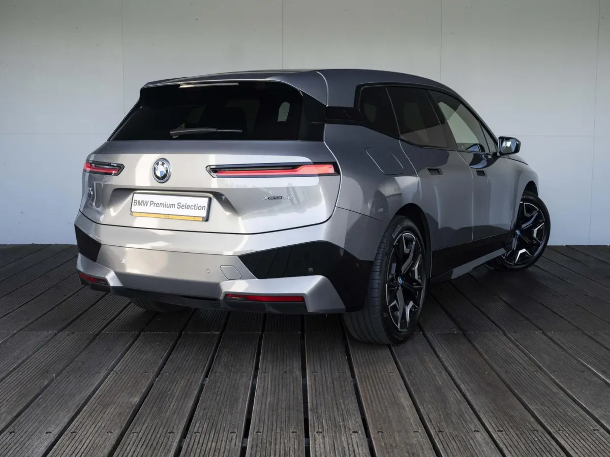 xDrive50 | High Executive | Comfort Acces | 22 inch | Soft Close | Sky Lounge | Driving Assistant Professional | BMW Laserlight | Trekhaak