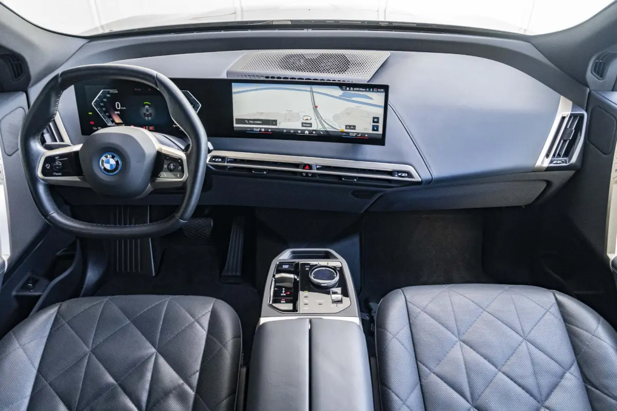 xDrive50 | High Executive | Comfort Acces | 22 inch | Soft Close | Sky Lounge | Driving Assistant Professional | BMW Laserlight | Trekhaak