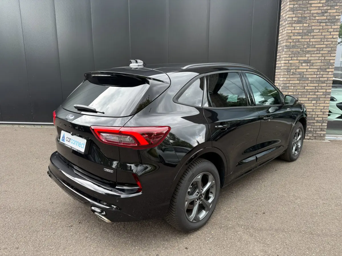2.5 PHEV ST-Line Winter, Adop LED, HUD, Navi, Camera etc. etc.