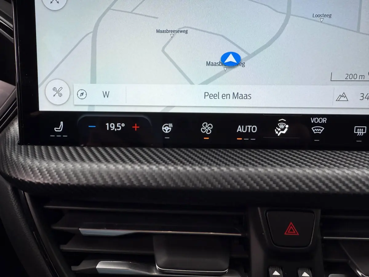 2.5 PHEV ST-Line Winter, Adop LED, HUD, Navi, Camera etc. etc.