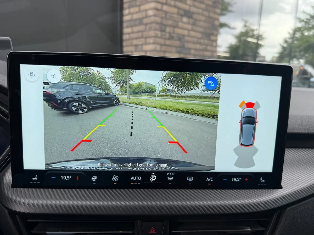 2.5 PHEV ST-Line Winter, Adop LED, HUD, Navi, Camera etc. etc.