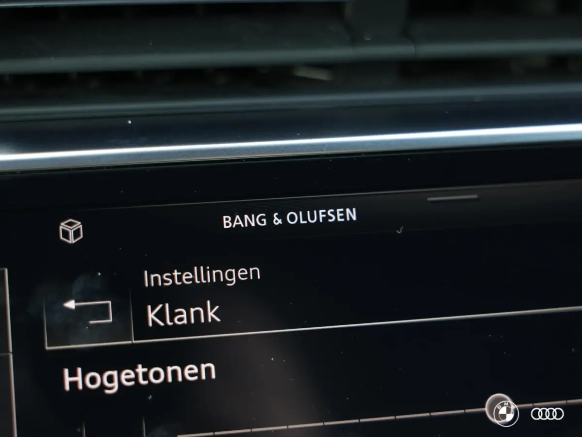 55 TFSIe S LINE / PANODAK / BANGOLUFSEN / MASSAGEST. / HEADUP / MEMORY / 22"