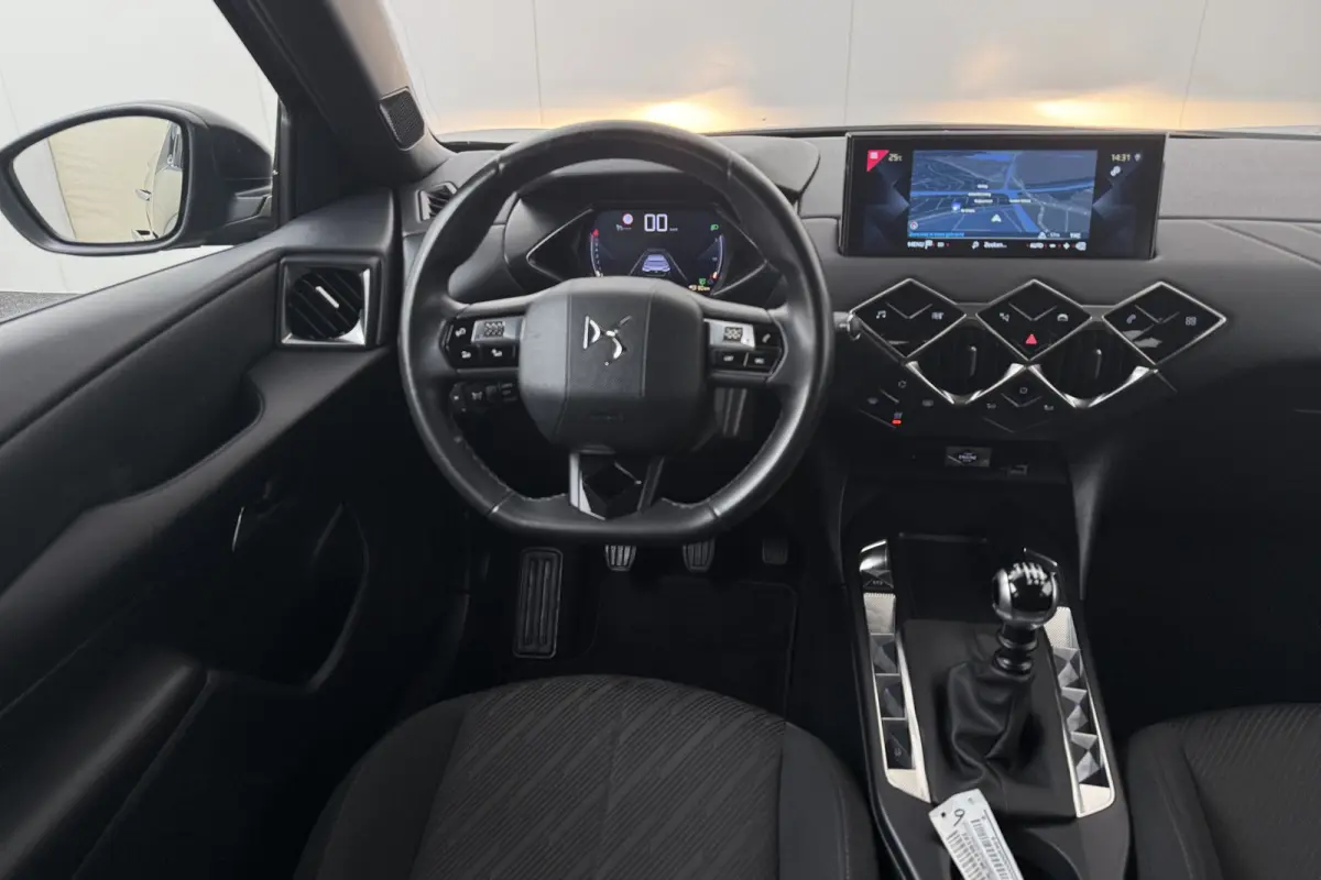 1.2 PureTech Business Trekhaak Carplay Cruise