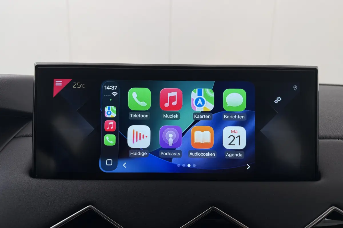 1.2 PureTech Business Trekhaak Carplay Cruise