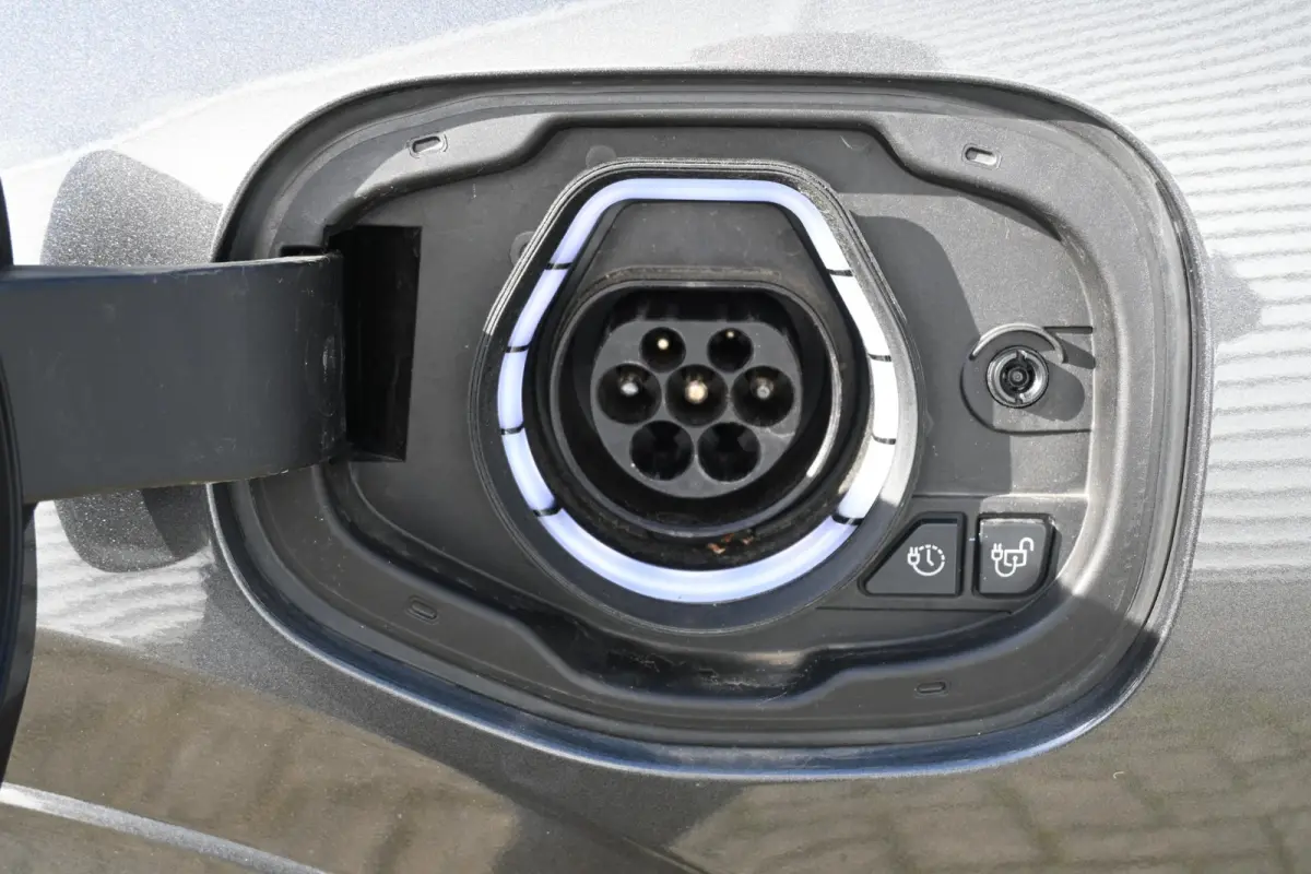 2.5i PHEV Aut. 178kW ST-Line X | Elektrisch wegklapbare trekhaak | Head-up Display | 20" lichtmetaal | Adaptieve ledverlichting met "Coast to Coast"