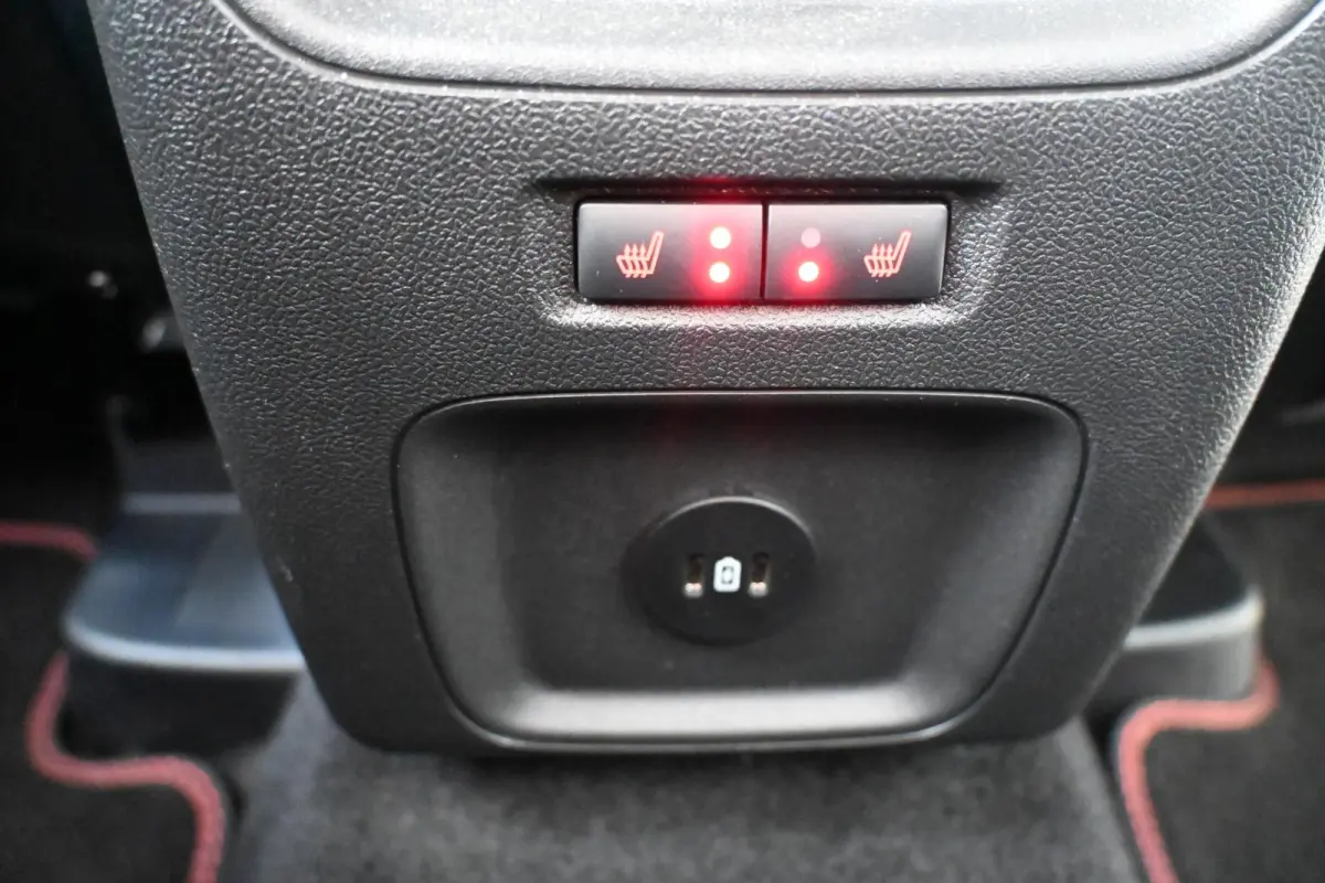 2.5i PHEV Aut. 178kW ST-Line X | Elektrisch wegklapbare trekhaak | Head-up Display | 20" lichtmetaal | Adaptieve ledverlichting met "Coast to Coast"