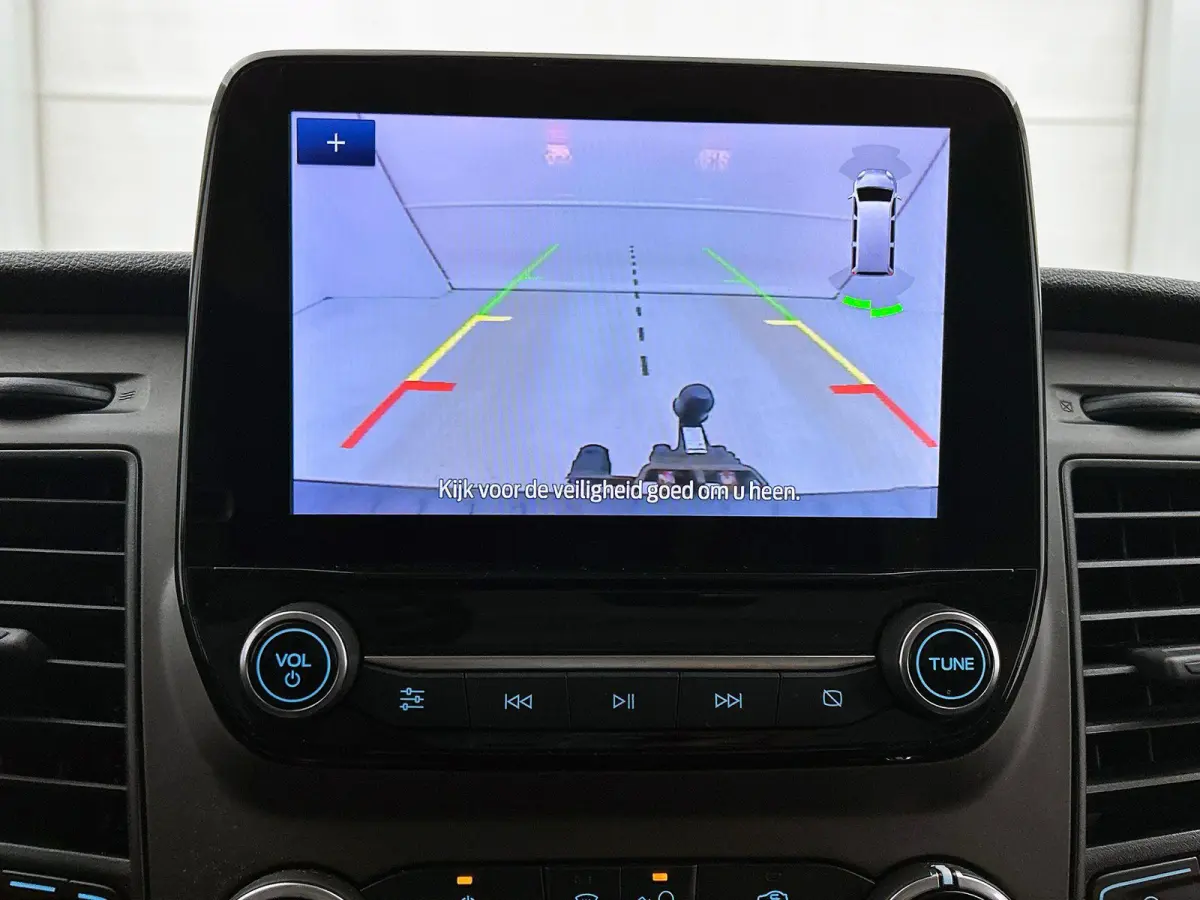 130pk Automaat L2H1 Trend Navigatie Camera Apple Carplay Trekhaak Cruise control Airco