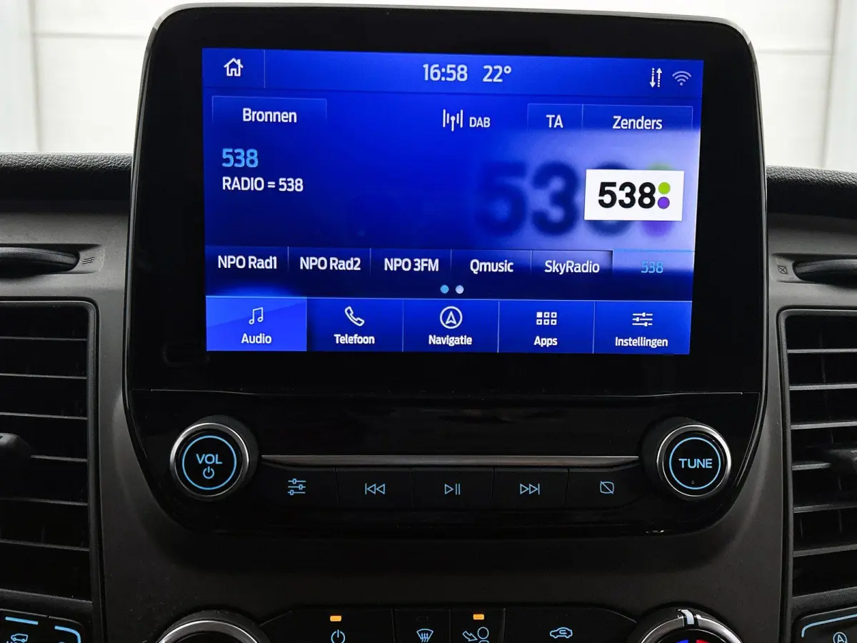130pk Automaat L2H1 Trend Navigatie Camera Apple Carplay Trekhaak Cruise control Airco