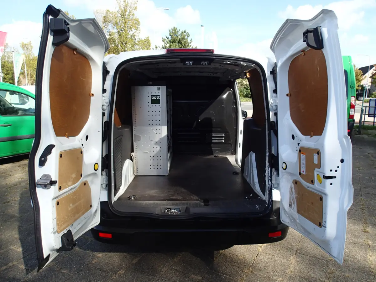1.5 EcoBlue L2 Trend VOORZIEN VAN AIRCO+CRUISECONTROL !!!