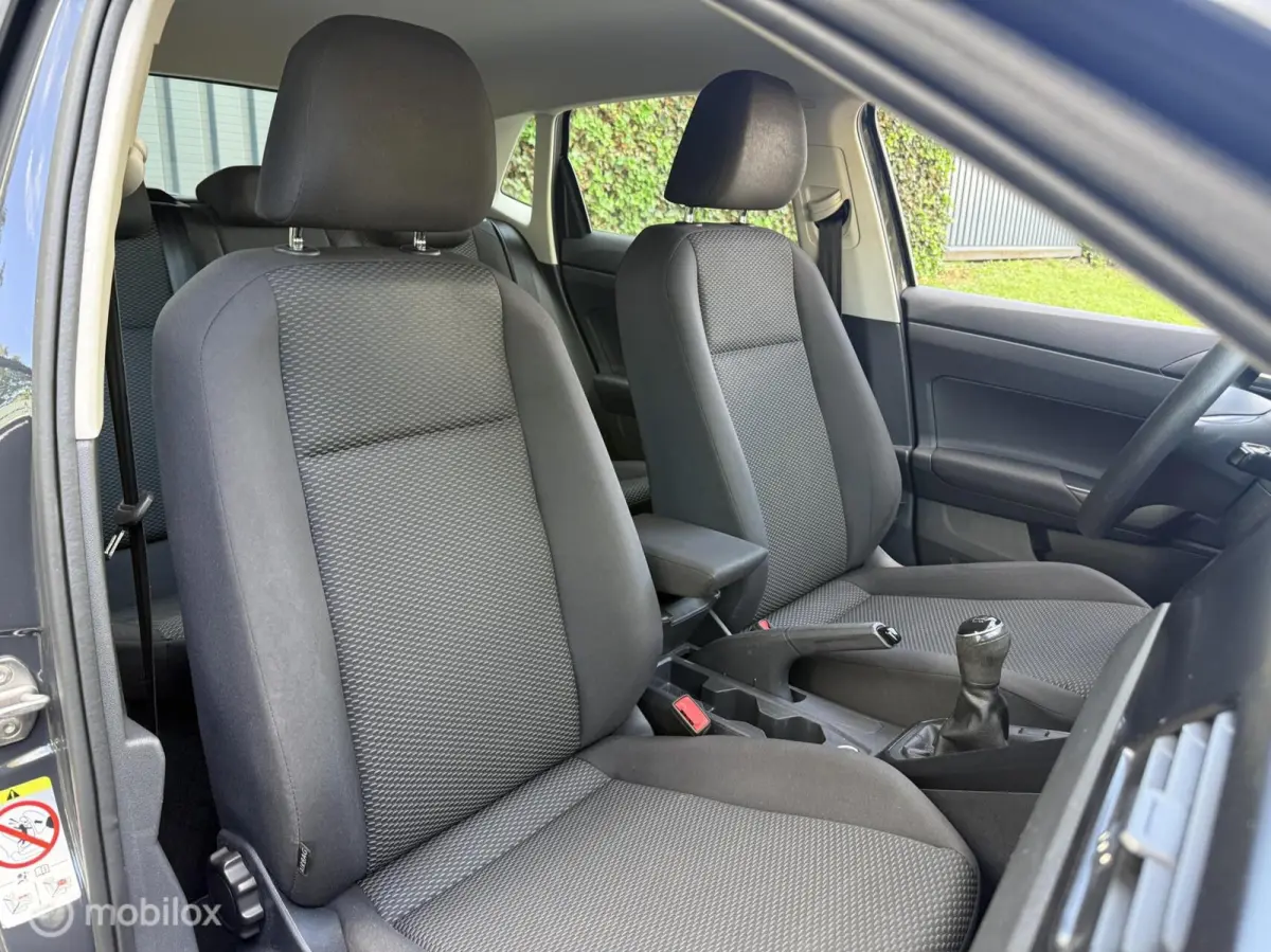 1.0 MPI Comfortline Business |1e Eignr|Navi