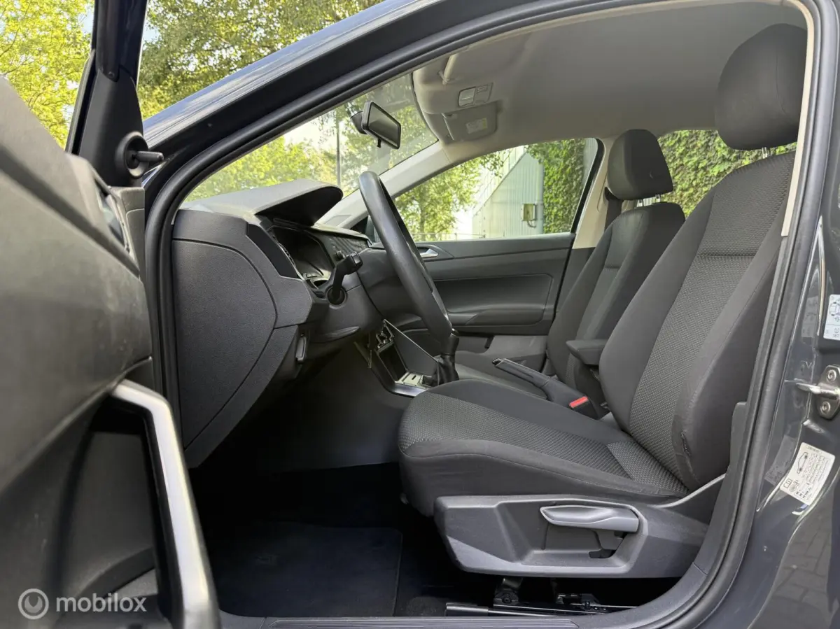 1.0 MPI Comfortline Business |1e Eignr|Navi