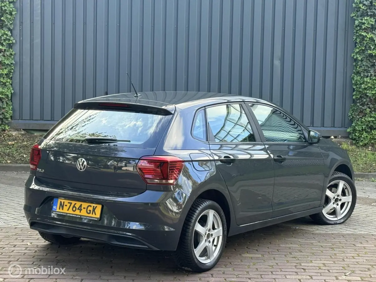 1.0 MPI Comfortline Business |1e Eignr|Navi