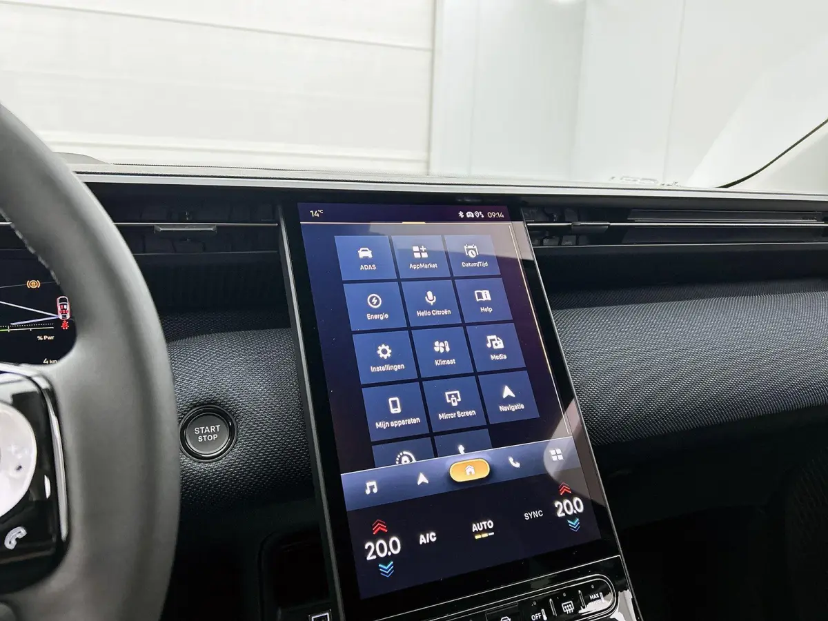 Plus Comfort Range 74 kWh | Navigatie | Accu 99% | Handsfree Kofferklep | Apple Carplay/Android Auto | Dodehoek Bewaking | Adaptieve Cruise Control | Head-Up Display |