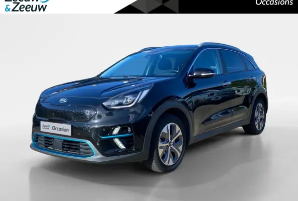 DynamicPlusLine 64 kWh Climate control | Stoel,- en stuurverwarming | Parkeercamera | Cruise control | Elek. schuif/kanteldak | 16 inch LM velgen |