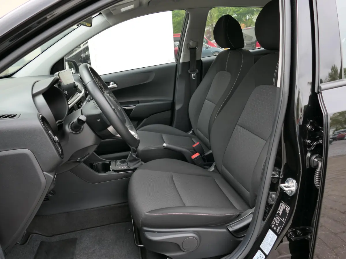 1.0 DPi DynamicLine | All-In | Automaat | Draadloos Apple-/Android Carplay | Achteruitrijcamera | Cruise Control | Airco | Origineel Nederlands