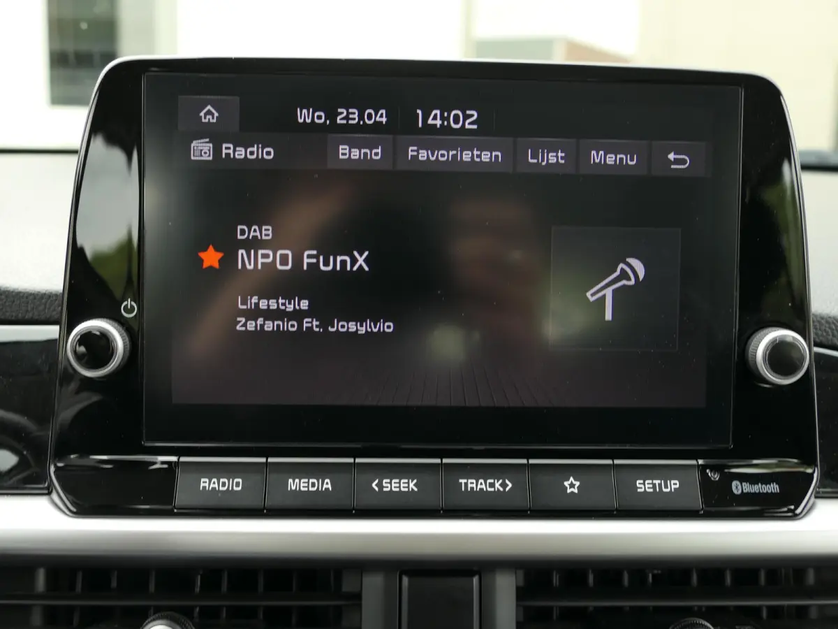 1.0 DPi DynamicLine | All-In | Automaat | Draadloos Apple-/Android Carplay | Achteruitrijcamera | Cruise Control | Airco | Origineel Nederlands