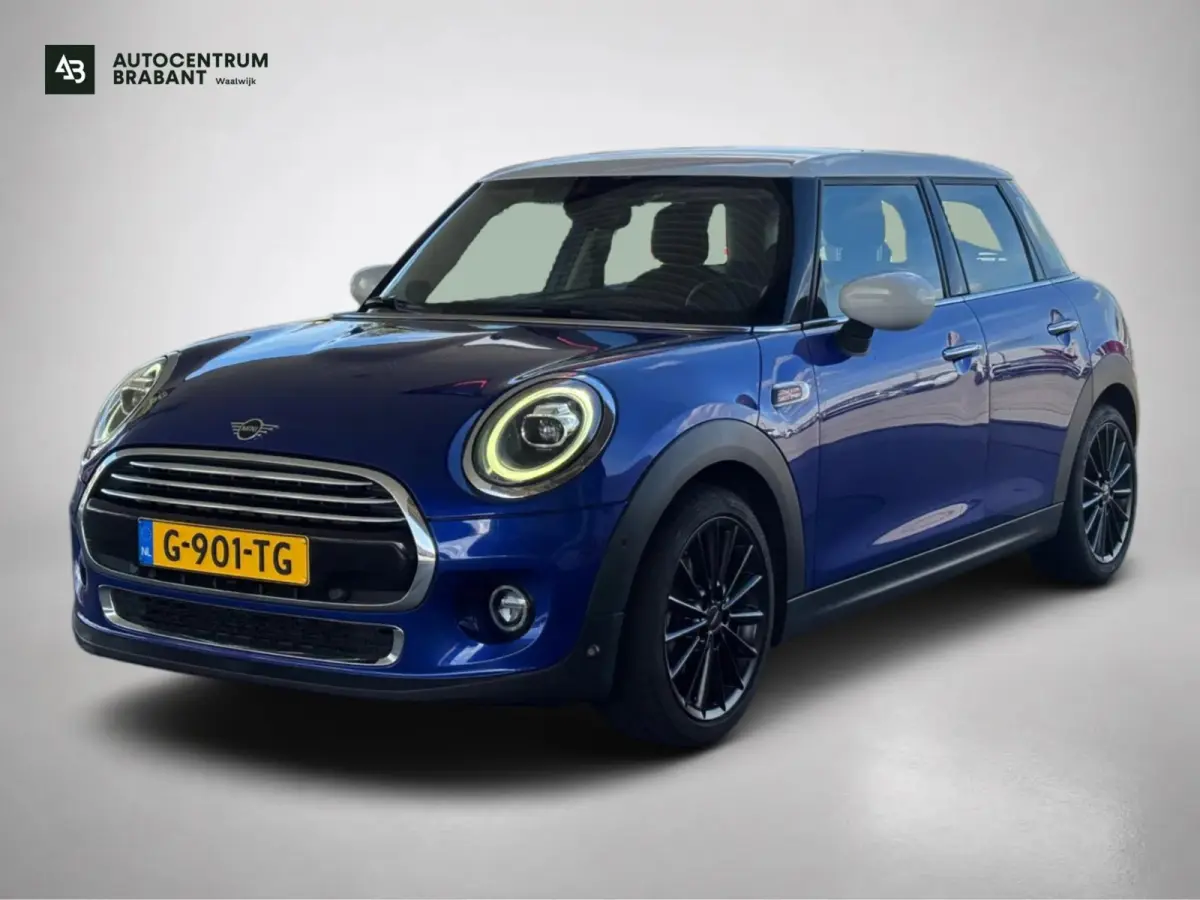 1.5 Cooper Business Edition(NL-auto, Goed onderh, Carplay, Navi, StoelV, Climate Con, Automaat, PDC V+A, Etc)