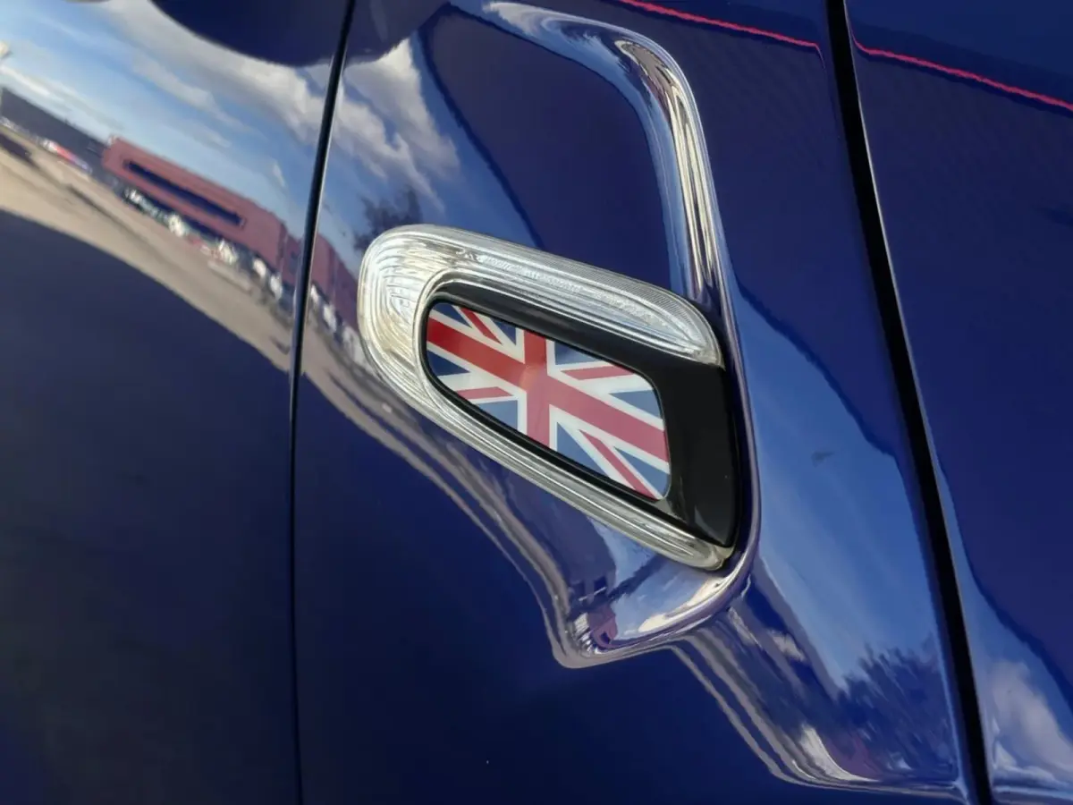 1.5 Cooper Business Edition(NL-auto, Goed onderh, Carplay, Navi, StoelV, Climate Con, Automaat, PDC V+A, Etc)