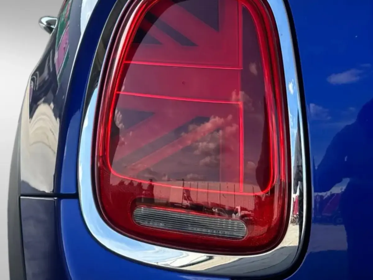 1.5 Cooper Business Edition(NL-auto, Goed onderh, Carplay, Navi, StoelV, Climate Con, Automaat, PDC V+A, Etc)