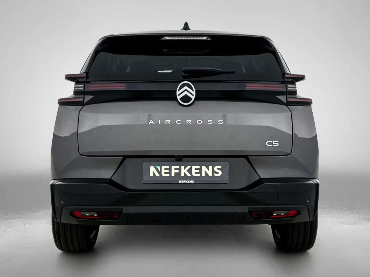 1.6 Plug-In Hybrid 225 Max | Elektrisch Verstelbare Massagestoelen | Dodehoekbewaking | Navigatie | Heads-Up Display | Handsfree Kofferklep | Adaptieve Cruise Control |