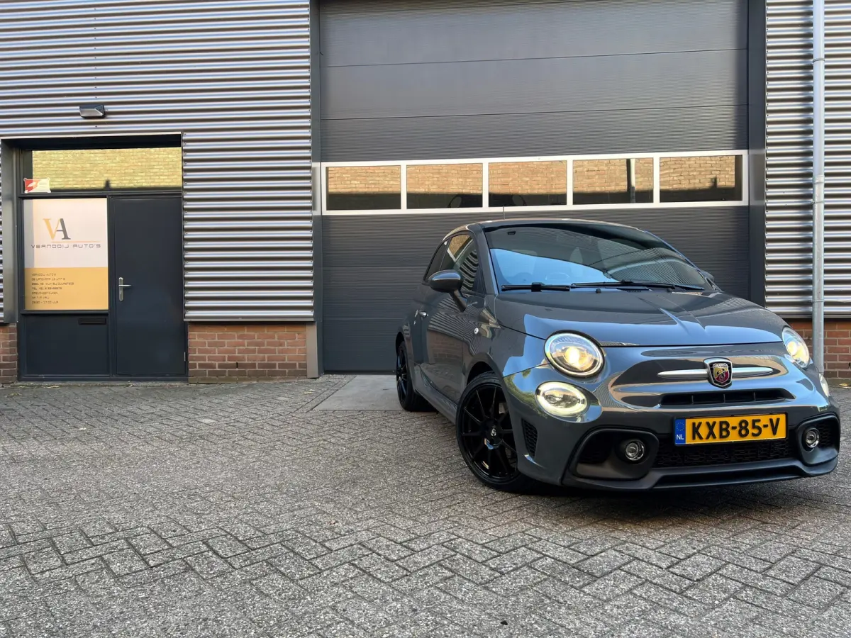 Abarth 595 2019 Benzine Handgeschakeld leasen