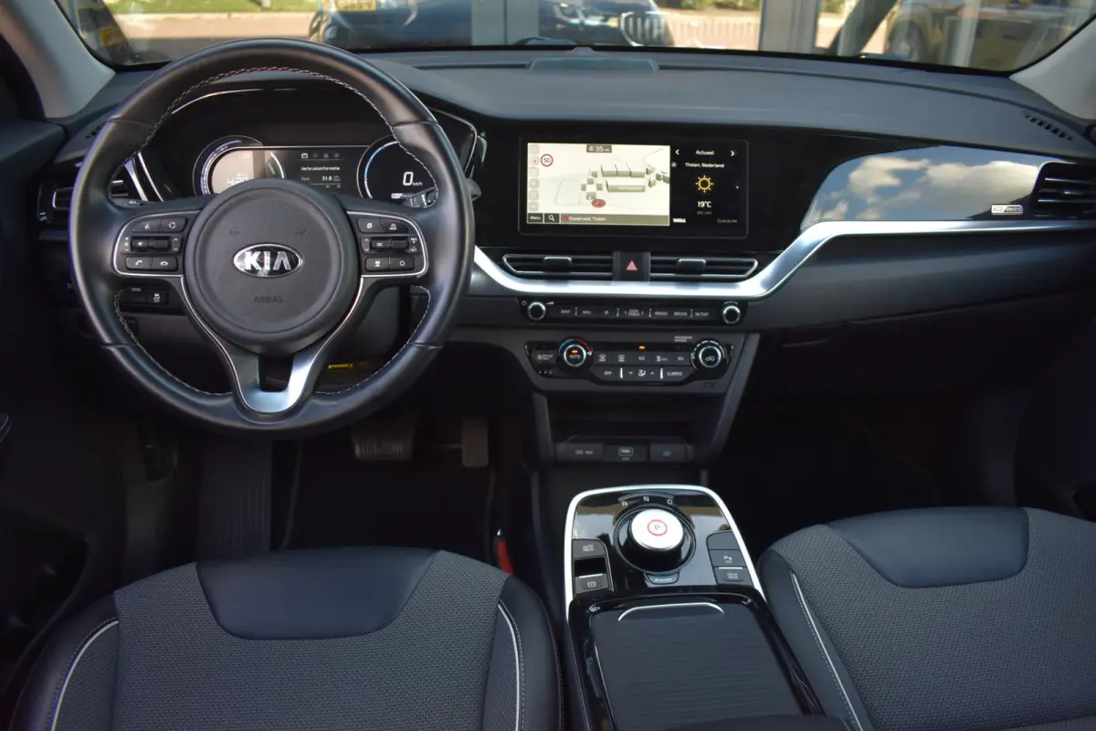 DynamicLine 64 kWh | SOH 100% | DEALER ONDERHOUDEN | NAP | APPLE CARPLAY | CAMERA | ANDROID AUTO