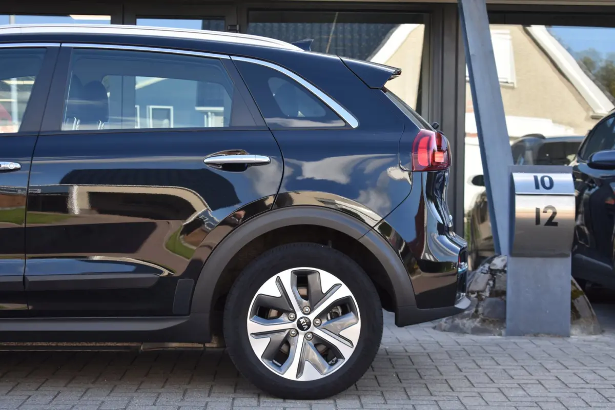 DynamicLine 64 kWh | SOH 100% | DEALER ONDERHOUDEN | NAP | APPLE CARPLAY | CAMERA | ANDROID AUTO