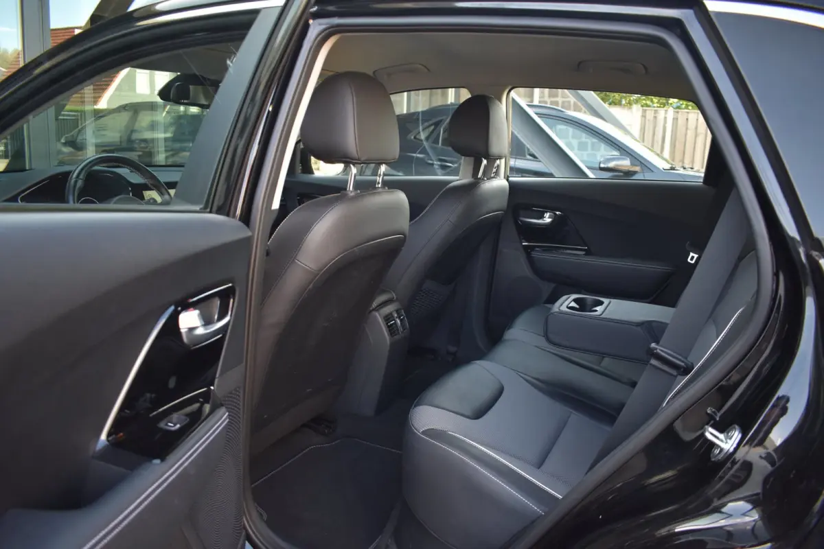 DynamicLine 64 kWh | SOH 100% | DEALER ONDERHOUDEN | NAP | APPLE CARPLAY | CAMERA | ANDROID AUTO
