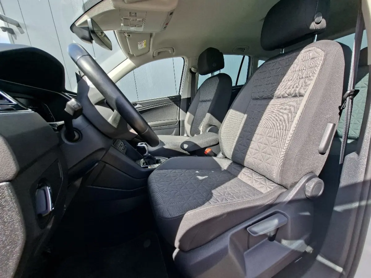 1.4 TSI eHybrid LIFE PHEV * Navigatiesysteem * Parkeercamera * Elektrische achterklep *