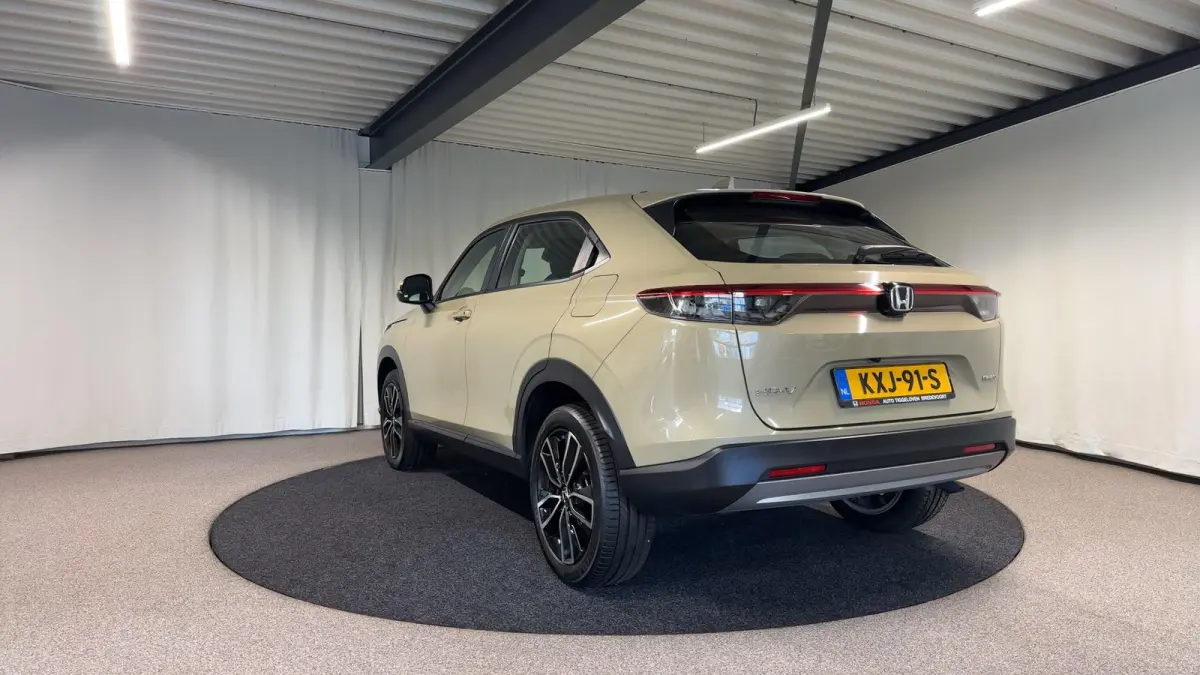 1.5 e:HEV Elegance Automaat | Navi