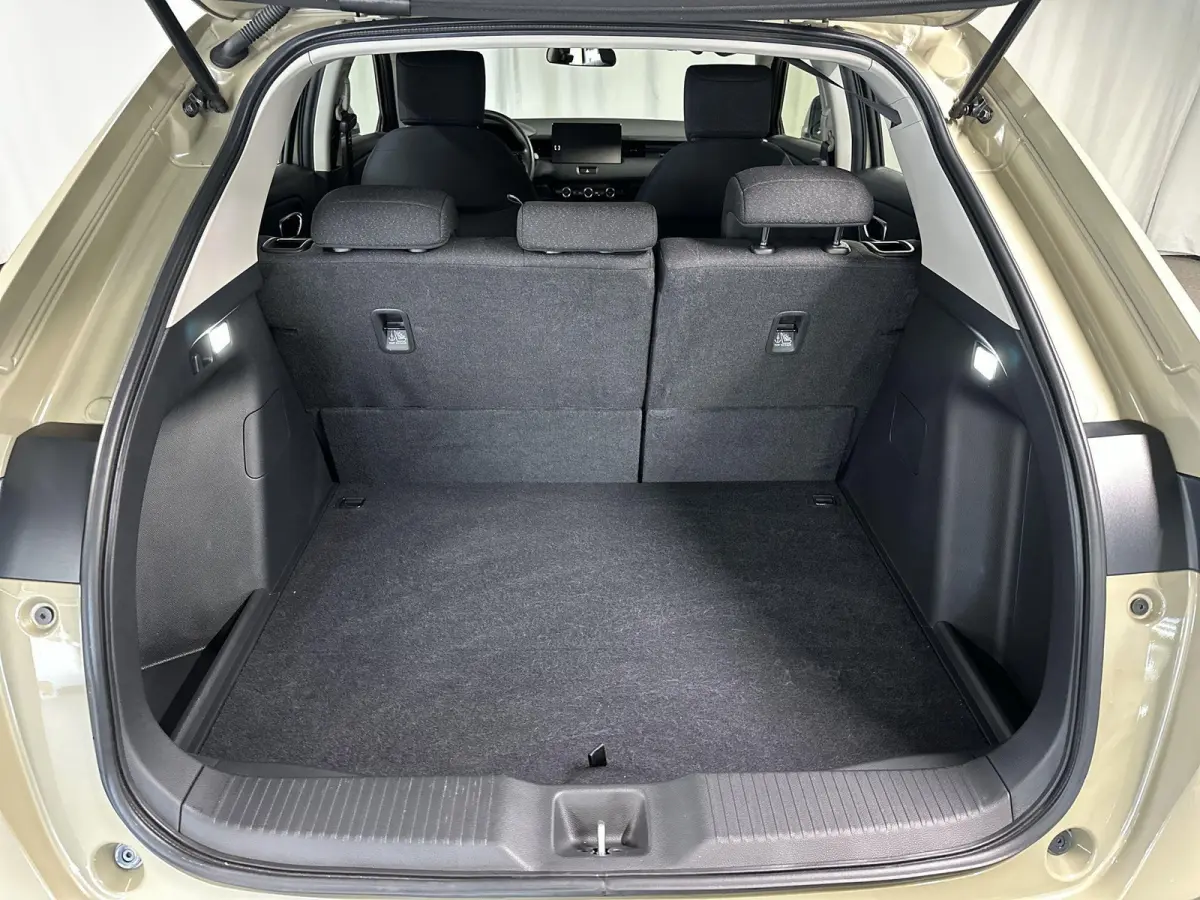 1.5 e:HEV Elegance Automaat | Navi
