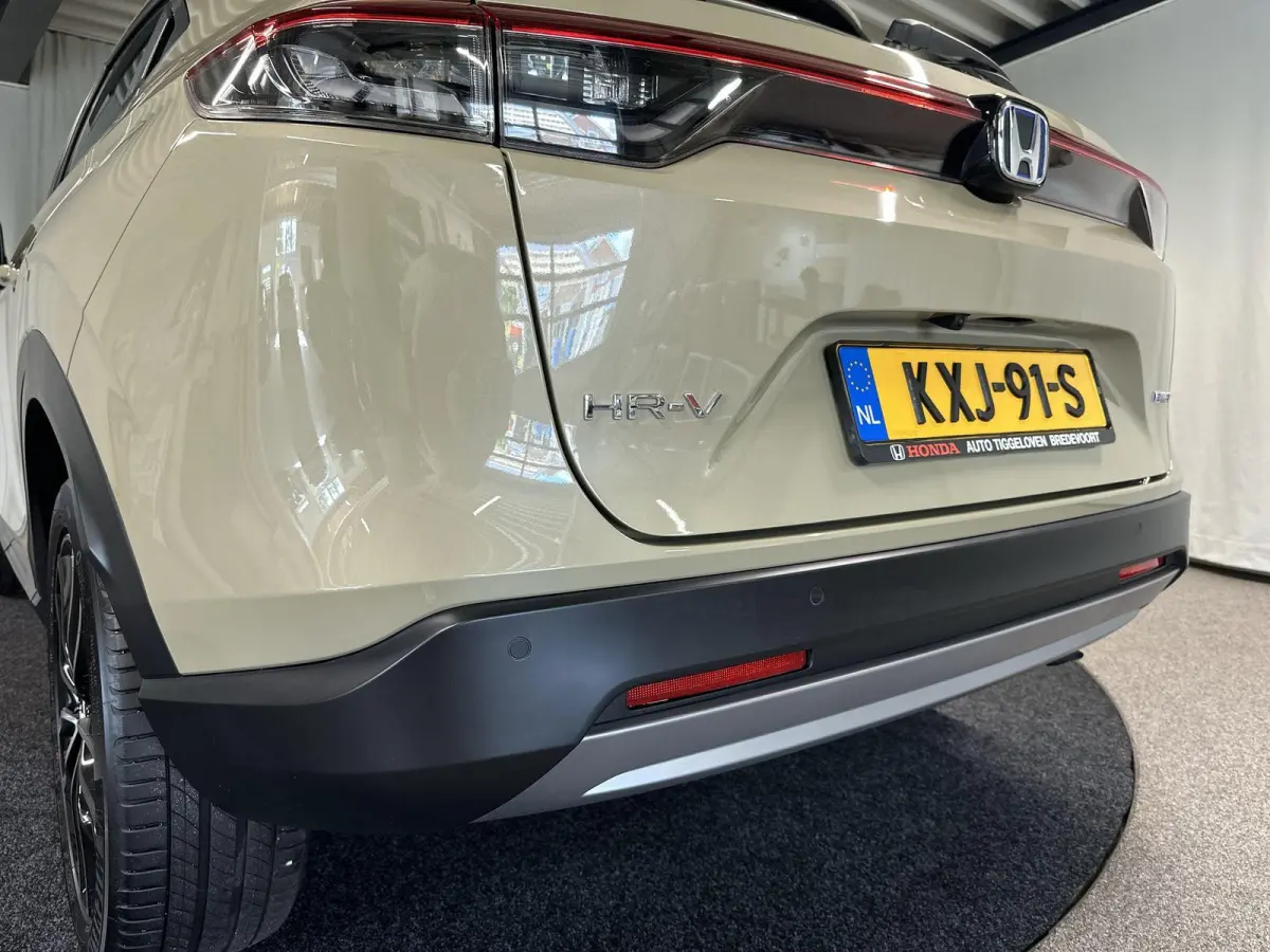 1.5 e:HEV Elegance Automaat | Navi