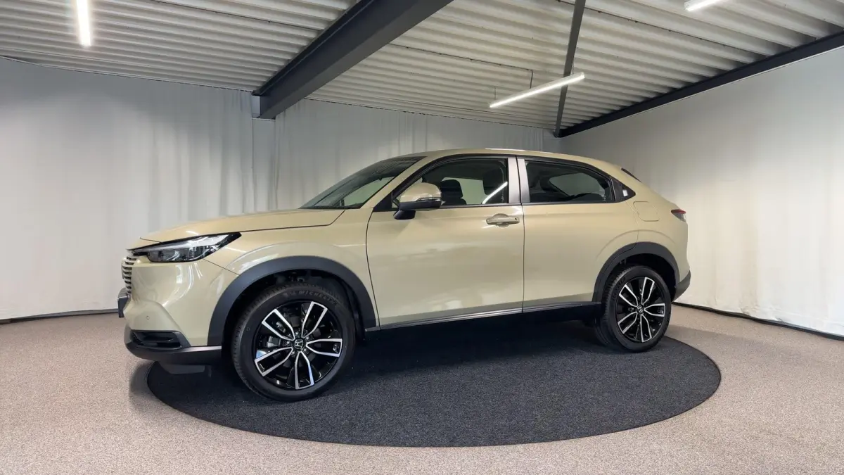 1.5 e:HEV Elegance Automaat | Navi