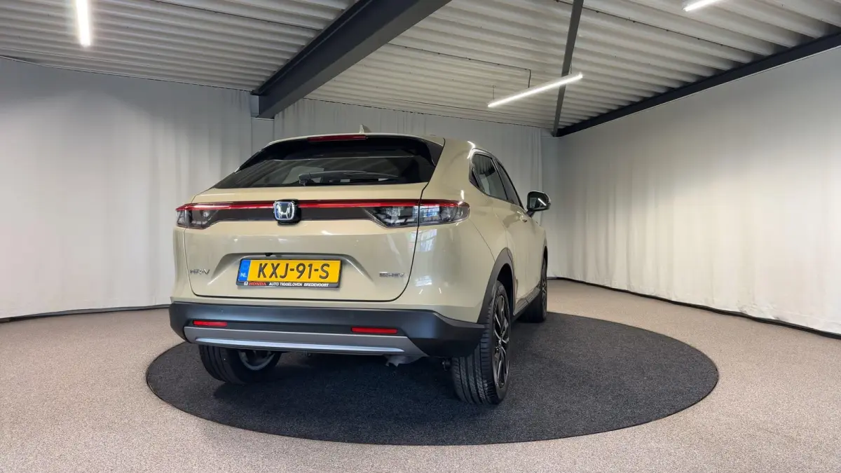 1.5 e:HEV Elegance Automaat | Navi