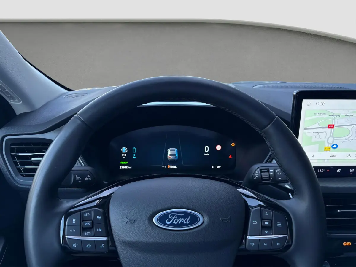 2.5 PHEV Titanium | Trekhaak | Adpative Cruise | 360 Camera | 18 inch