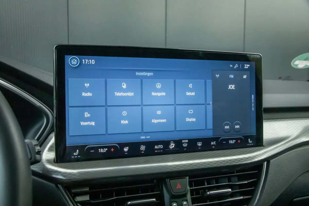 2.5 PHEV Titanium | Trekhaak | Adpative Cruise | 360 Camera | 18 inch