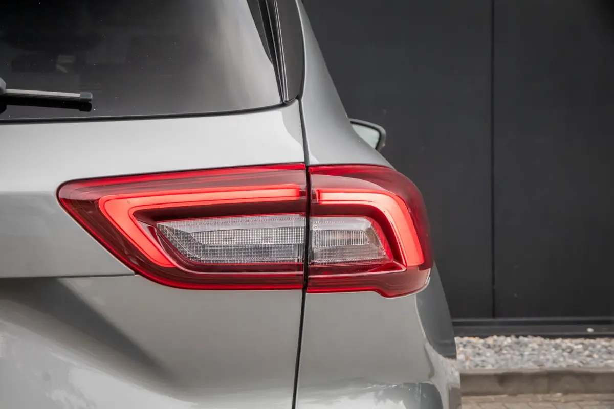 2.5 PHEV Titanium | Trekhaak | Adpative Cruise | 360 Camera | 18 inch