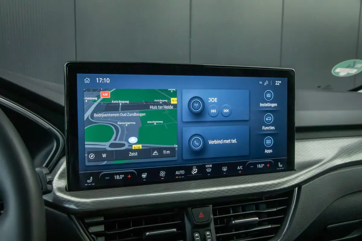 2.5 PHEV Titanium | Trekhaak | Adpative Cruise | 360 Camera | 18 inch