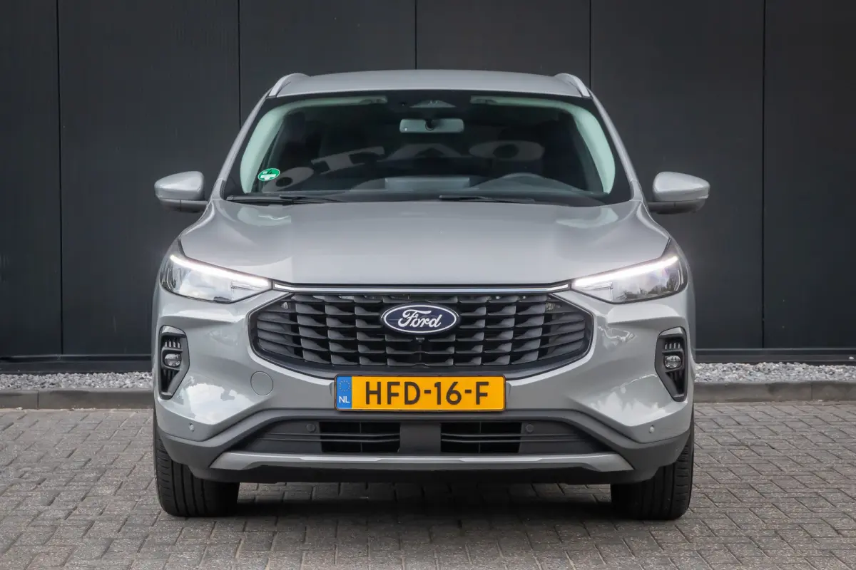 2.5 PHEV Titanium | Trekhaak | Adpative Cruise | 360 Camera | 18 inch