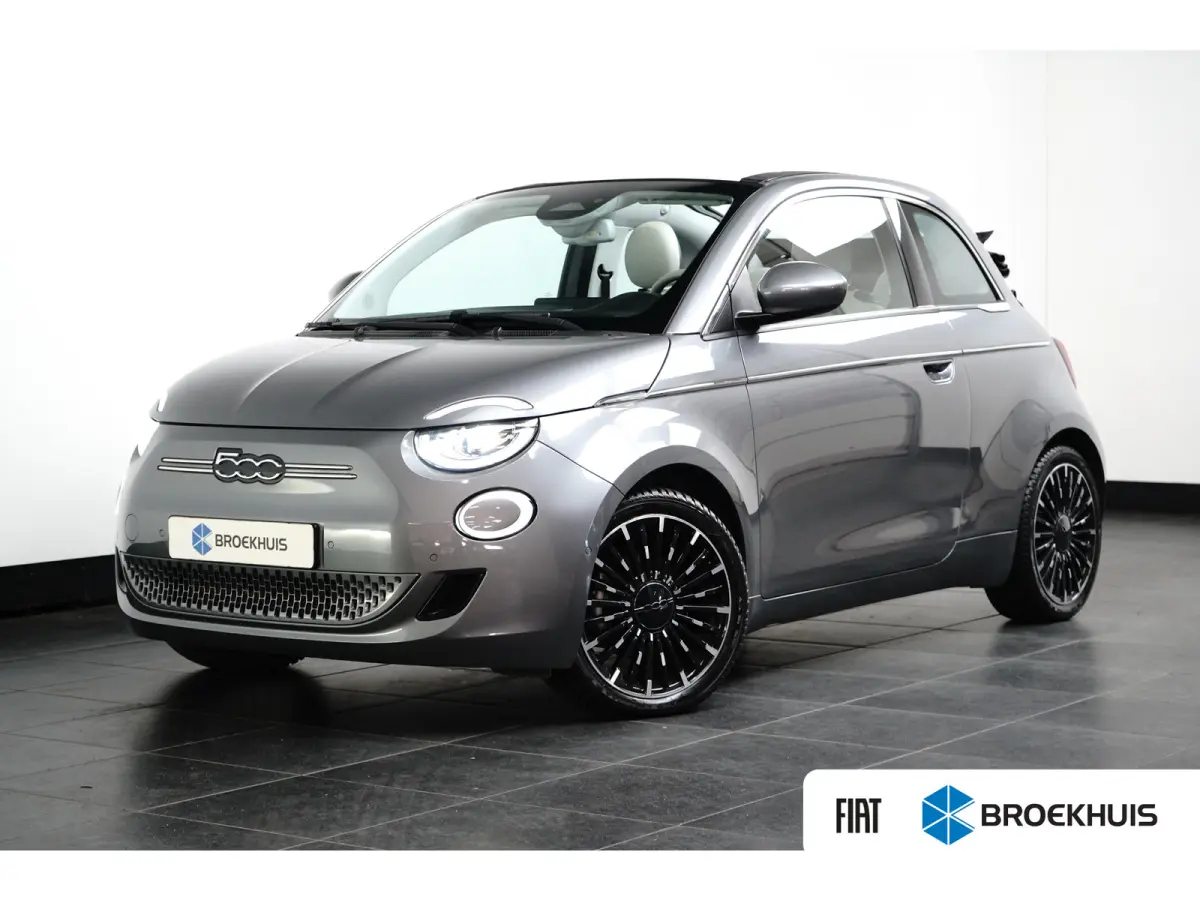 La Prima 42 kWh l Leder l 17" l Adaptive Cr Control l Stuurverwarming l Cabrio! l Navigatie l Side Assist l